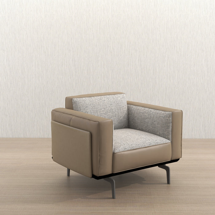 Moda Lounge Chair