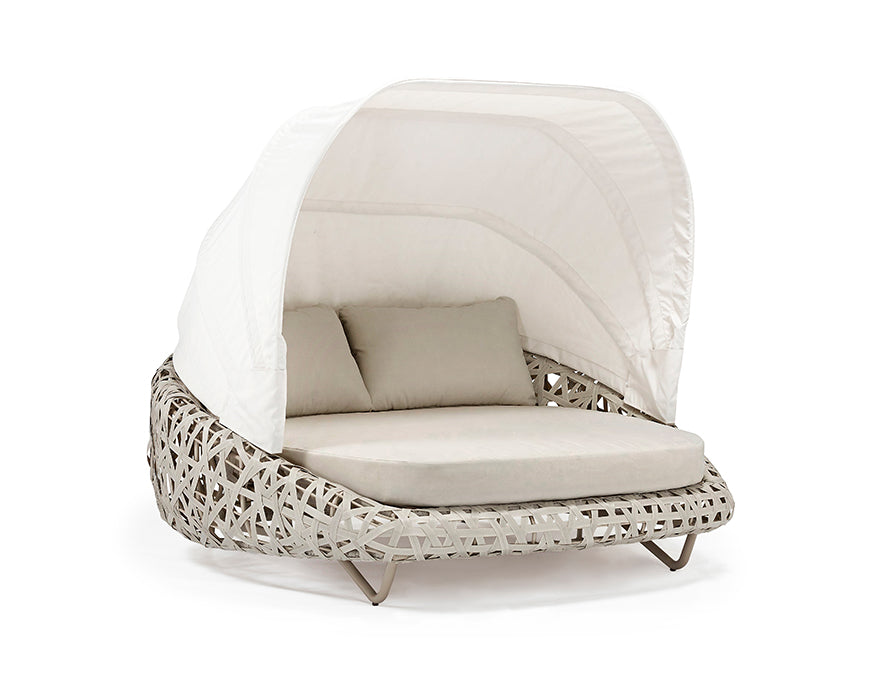 Nest Daybed with Canopy
