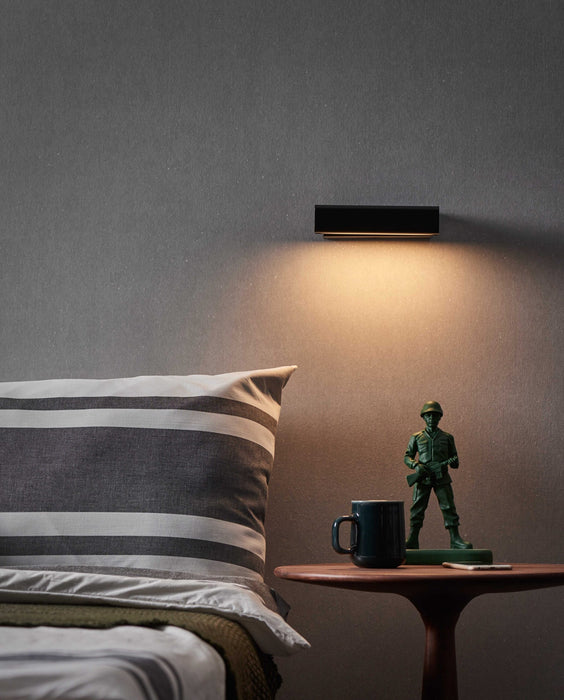 Megu Wall Lamp