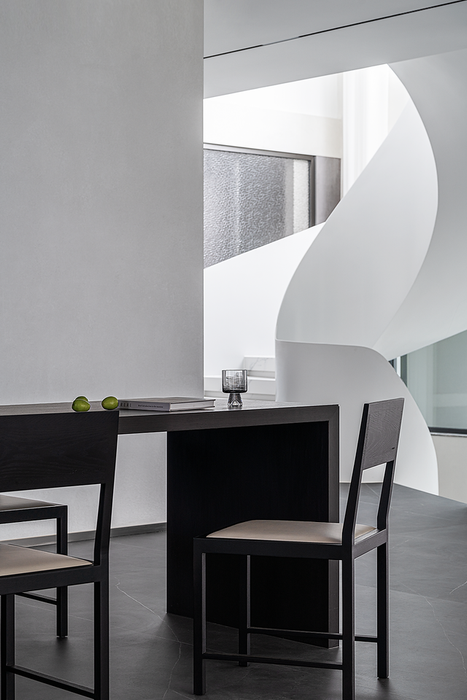 Baiana Dining Chair (No Arms)