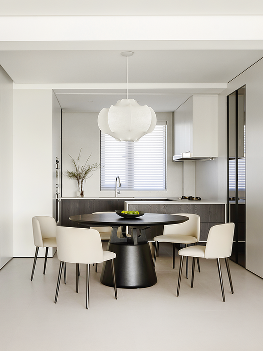 Unity Dining Table 59"