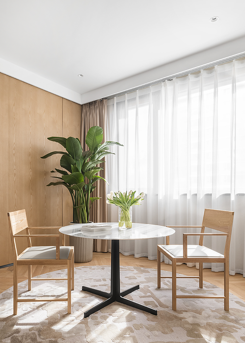 Baiana Chair (With Arms)