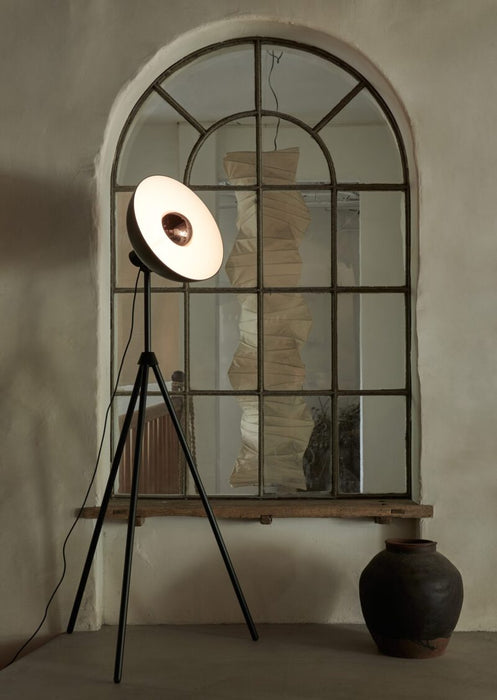 Luna Floor Lamp