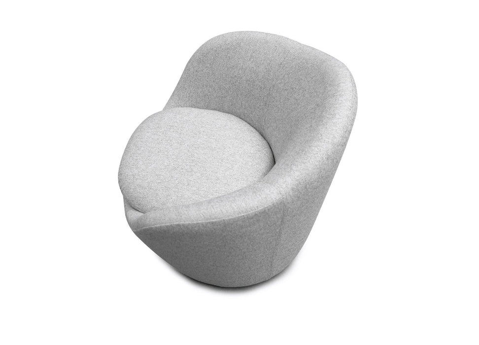 Toner Lounge Chair