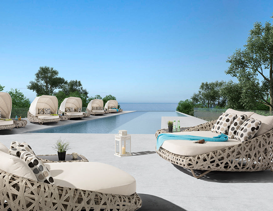 Nest Daybed with Canopy