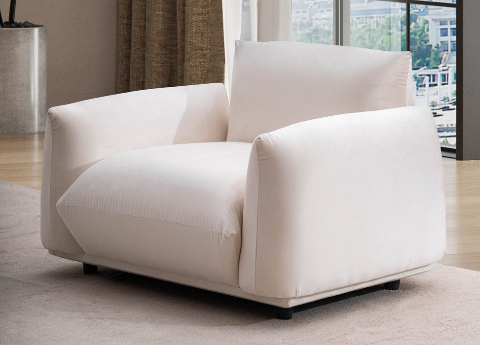 Sola Lounge Chair
