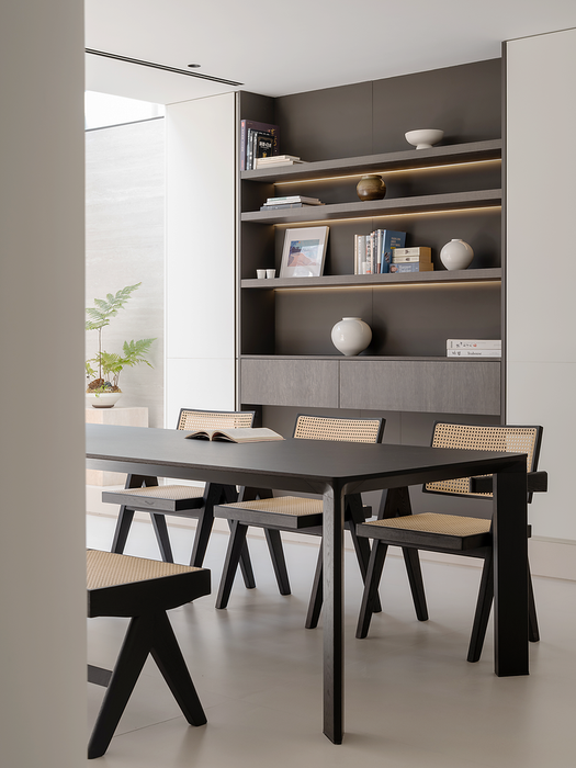 Joint Dining Table 55"