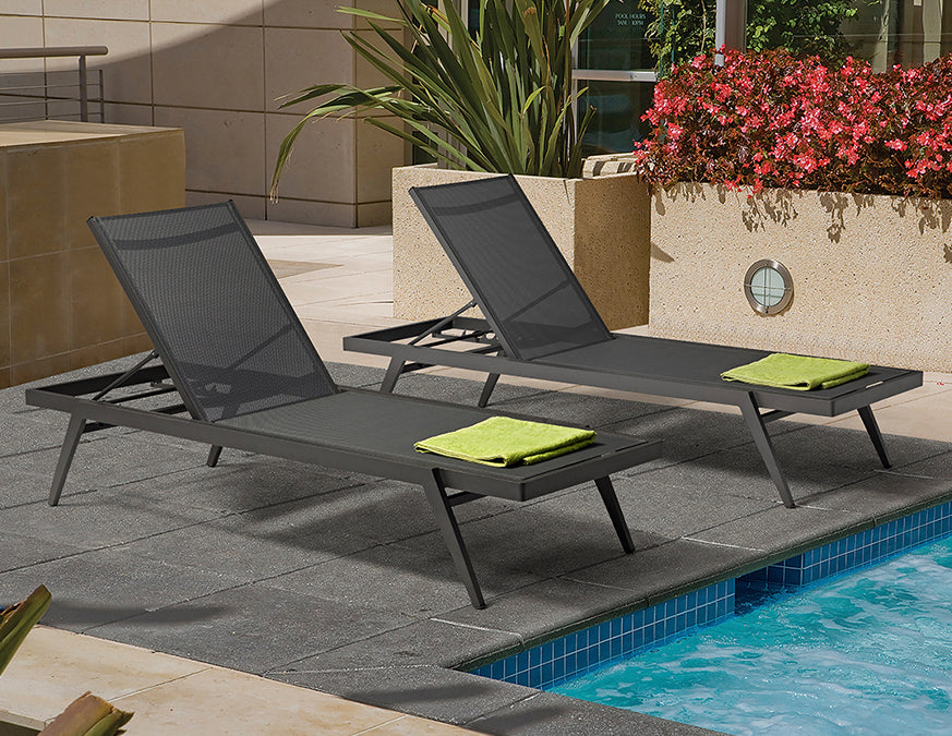 Royal Chaise Lounge