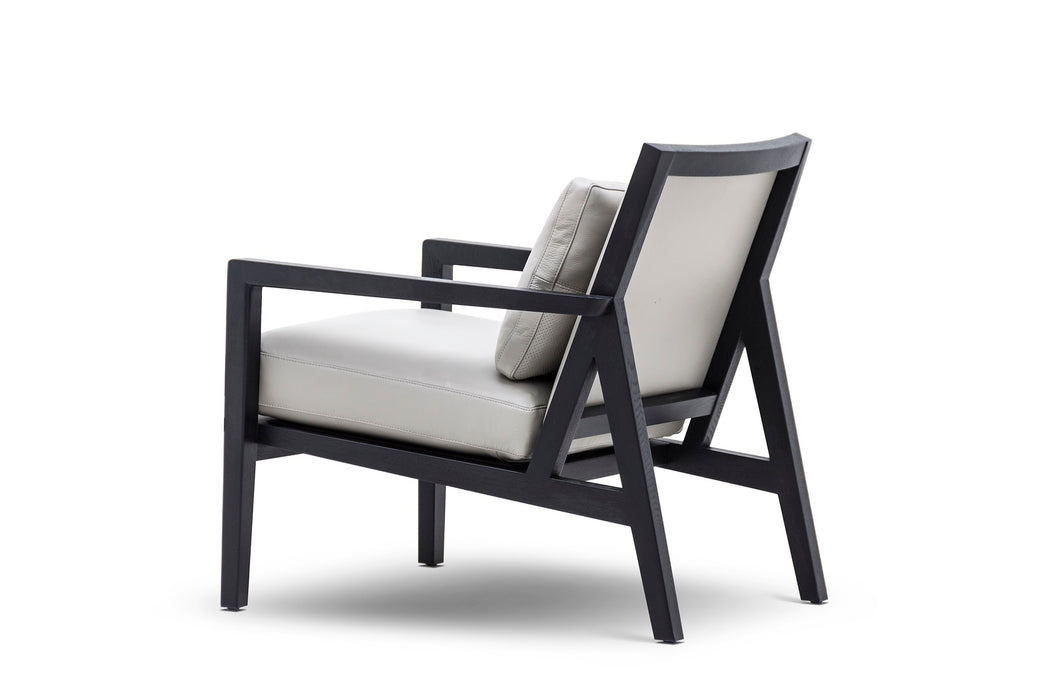 Flora Lounge Chair