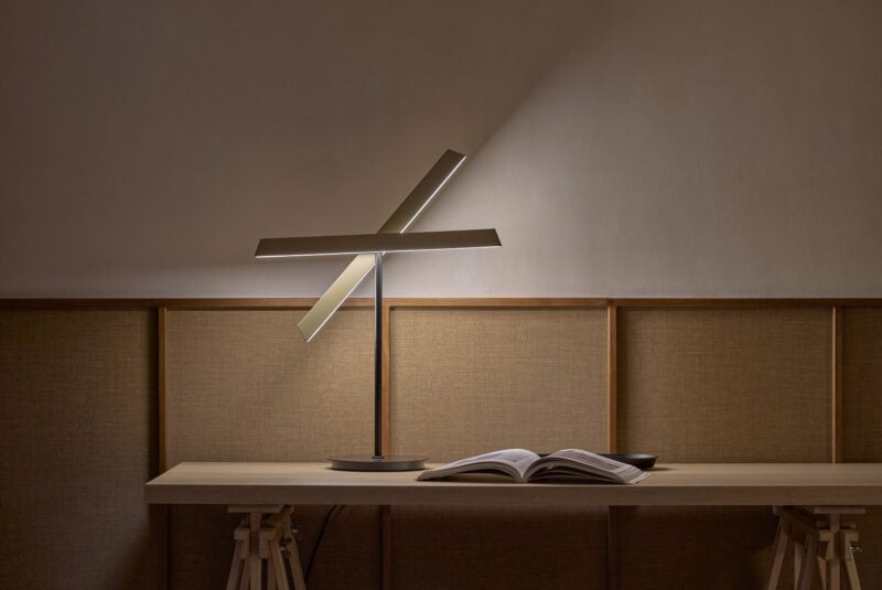 Kanect Table Lamp
