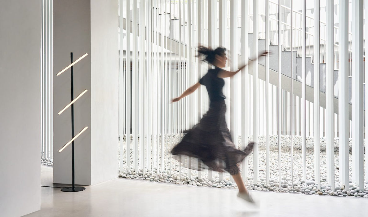 Iza Floor Lamp