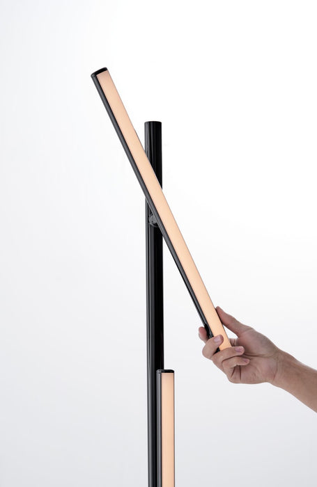 Iza Floor Lamp