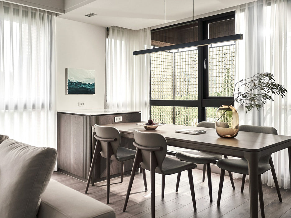 Quare Linear Pendant