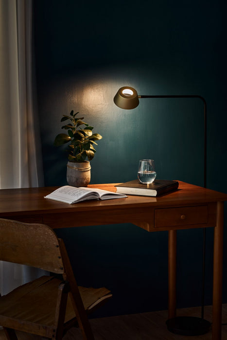 Pol Floor Lamp