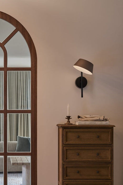 Pol Single Extra Large Wall Lamp with Arm