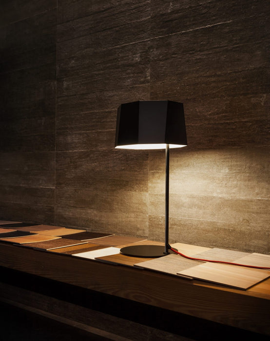 Domina Table Lamp