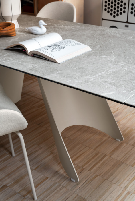 Orion Extendable Barrel Table