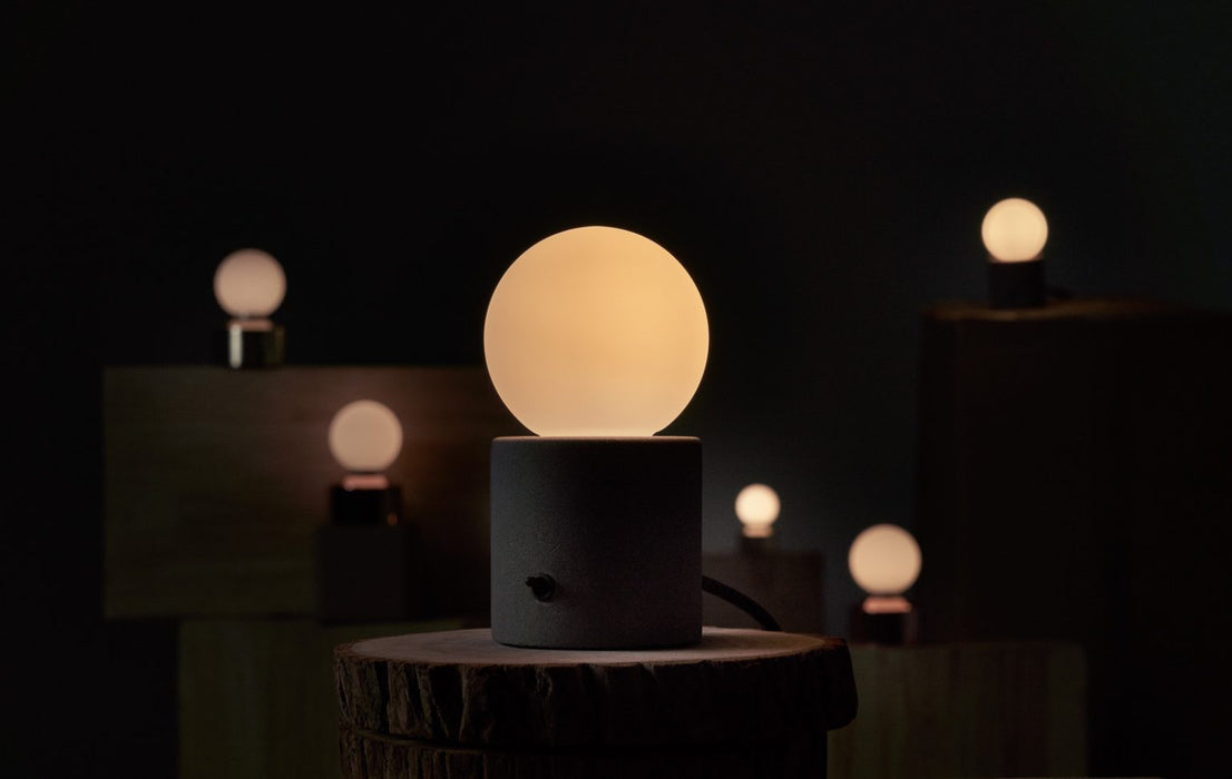 Kast Muse Table Lamp