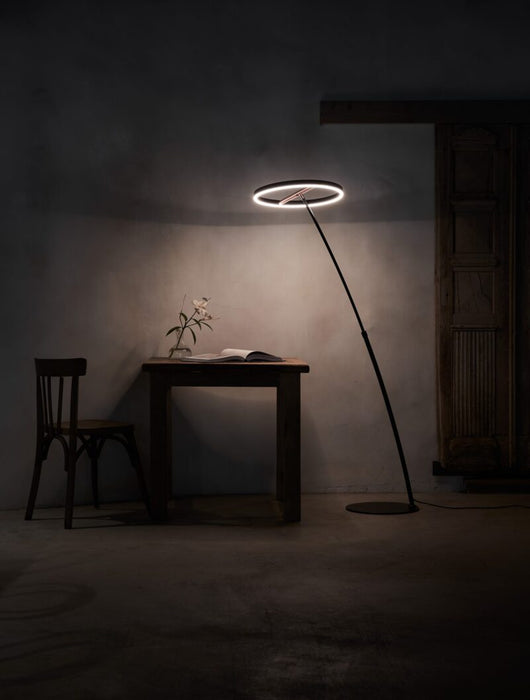 Solis Floor Lamp