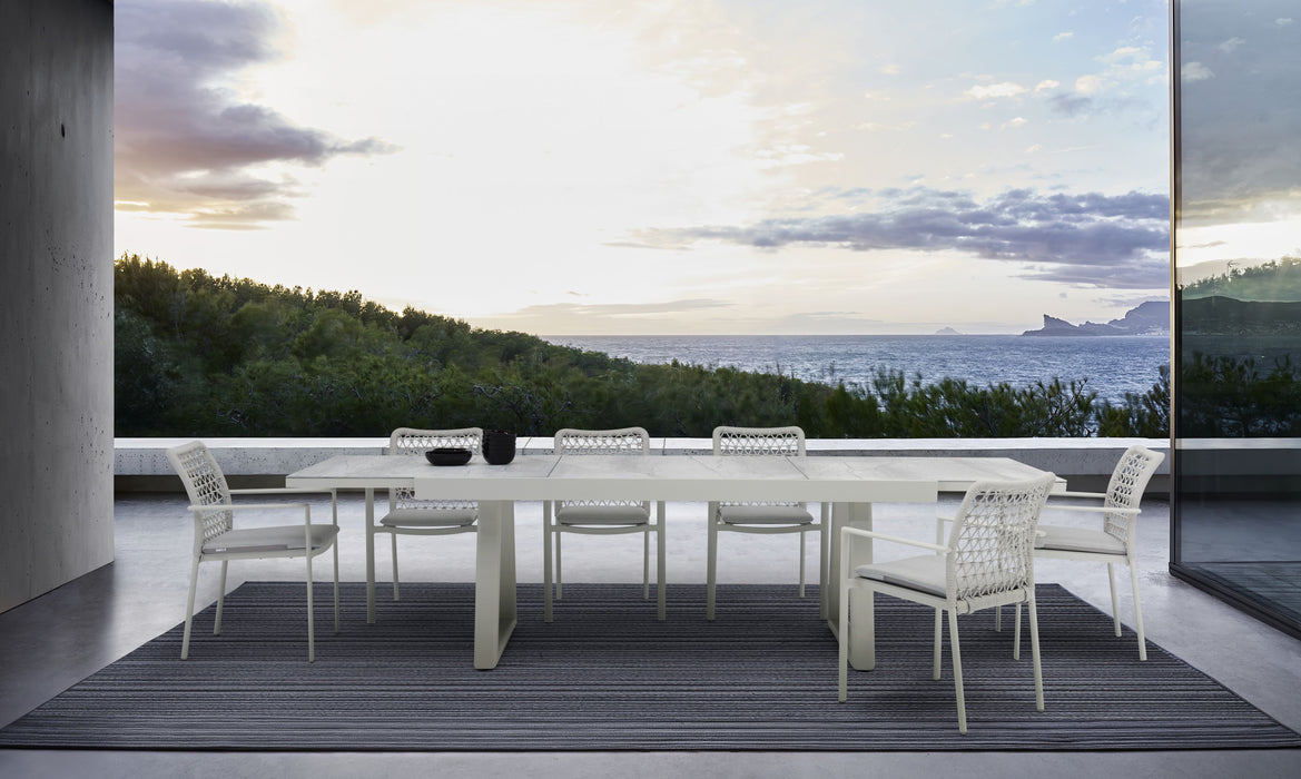 Venti Extension Dining Table