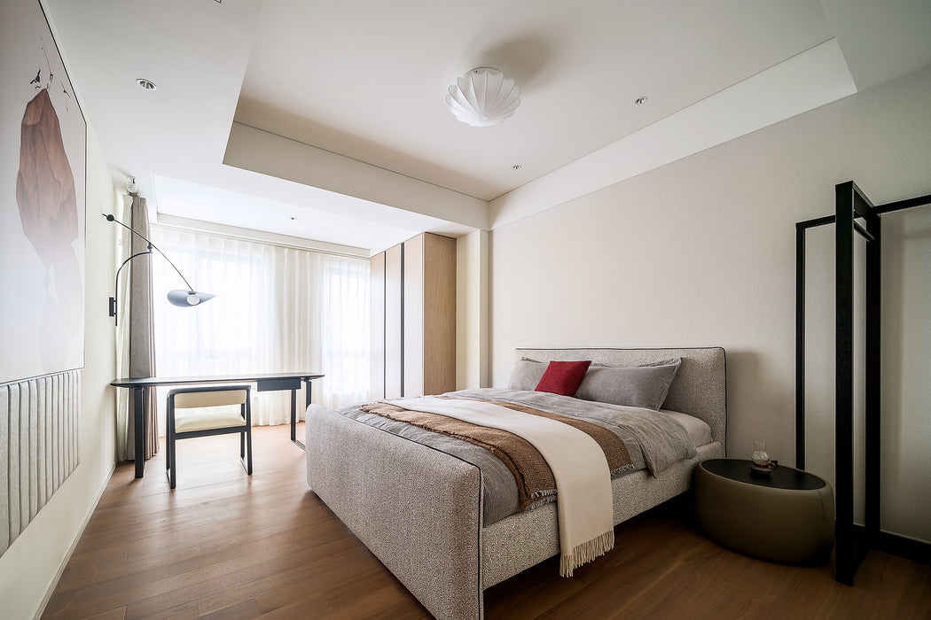 Era Plus King Bed