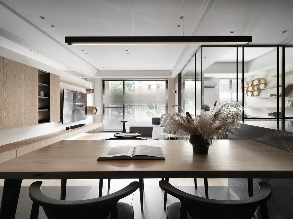 Quare Linear Pendant