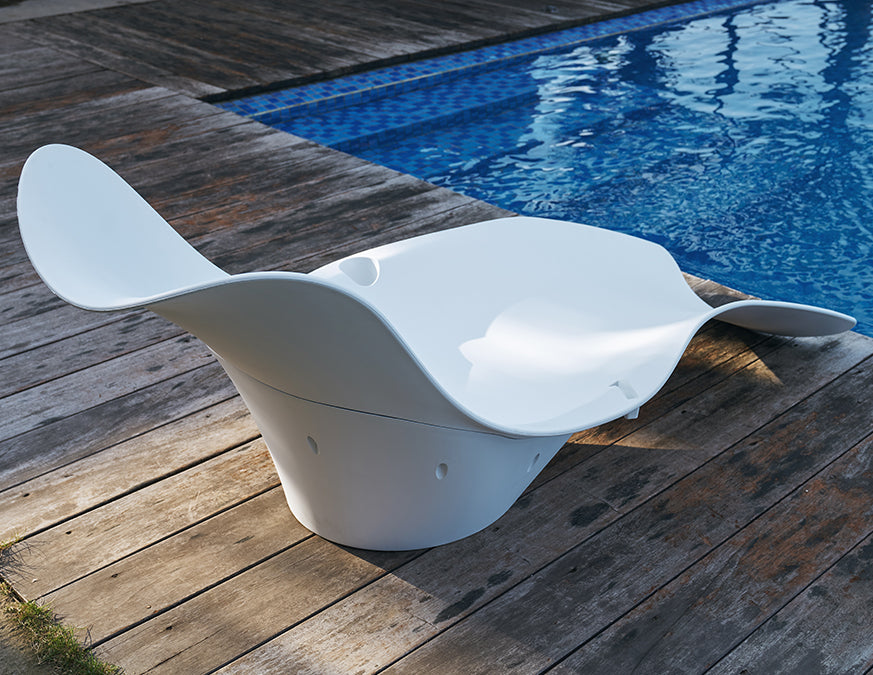 Lagoon in Pool Chaise