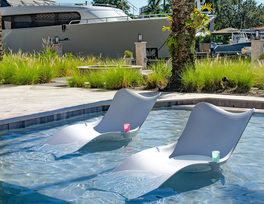 Lagoon in Pool Chaise