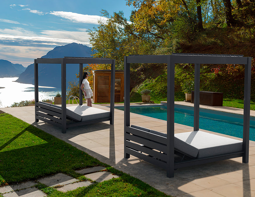 Horizon Cabana